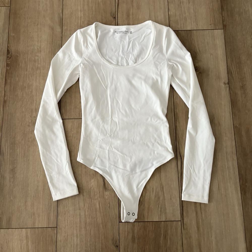 Abercrombie & Fitch Soft AF Round Neck Long‎ Sleeve Bodysuit White XXS